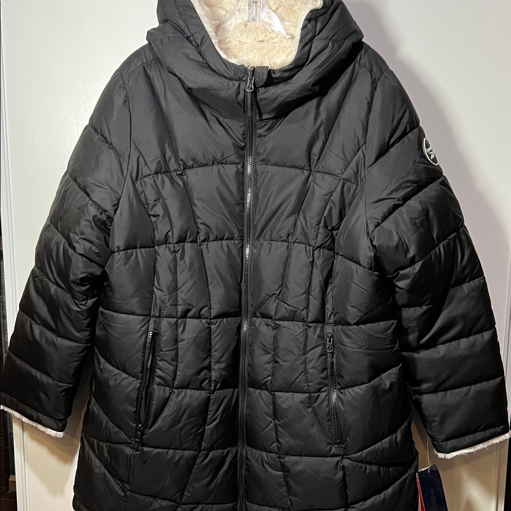 Reebok Women’s XL Puffer Black/Faux Fur Reversible Winter Coat